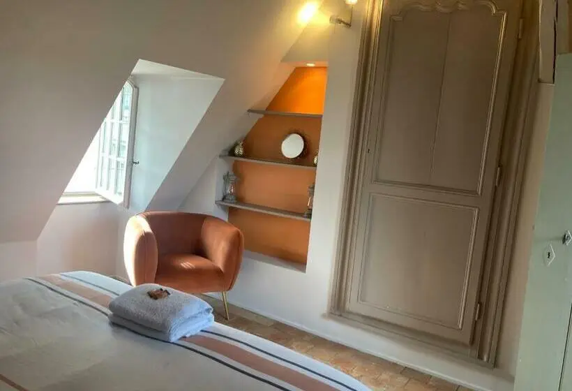 スタンダードルーム, Chambre Capucine