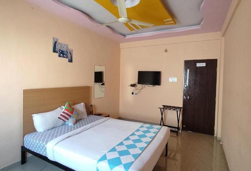 חדר דלוקס, Ambient Home Stay, In Nashik
