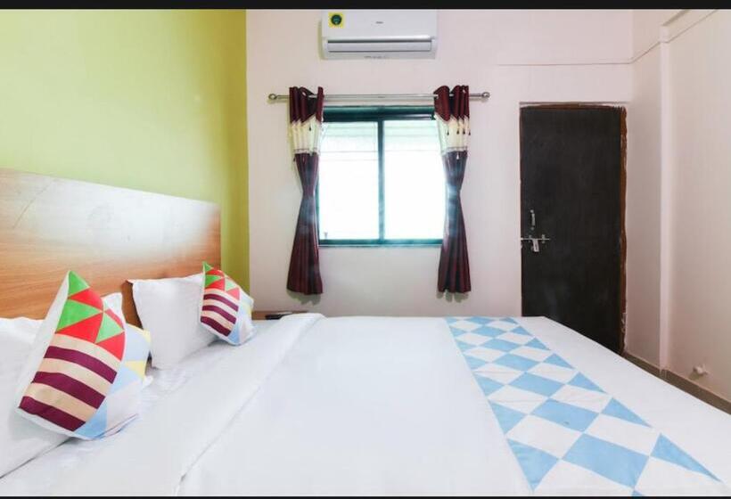 Номер Deluxe, Ambient Home Stay, In Nashik