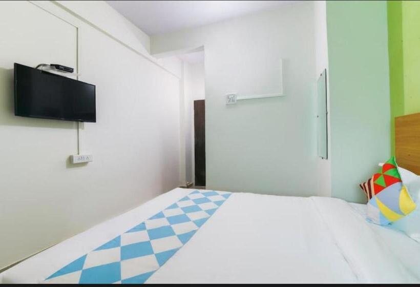 חדר דלוקס, Ambient Home Stay, In Nashik