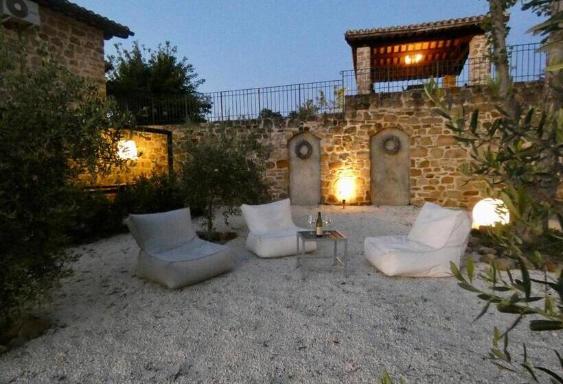آپارتمان لوکس 1 خوابه, Borgo Crispiero