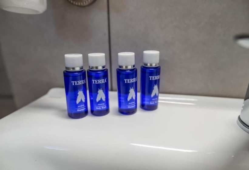 Superior Værelse, Tadora