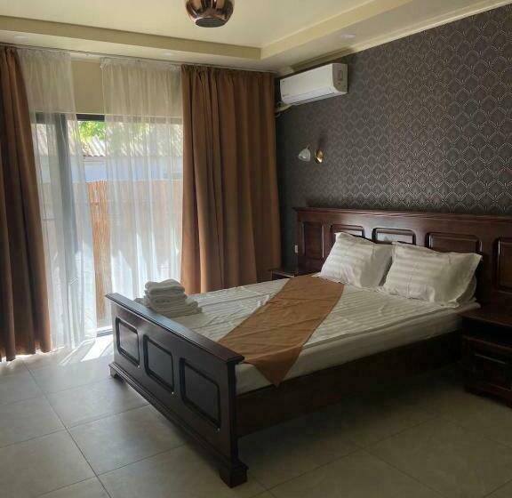 اتاق لوکس, Casa Blanca Costinesti