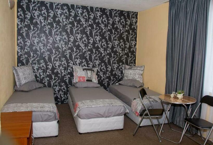 اتاق استاندارد سه نفره, вила дари свети влас