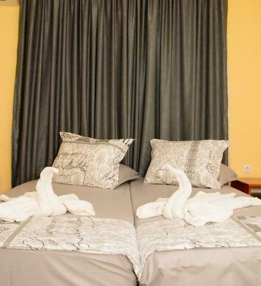 اتاق استاندارد, вила дари свети влас