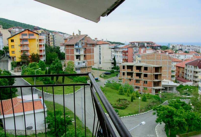 اتاق استاندارد, вила дари свети влас