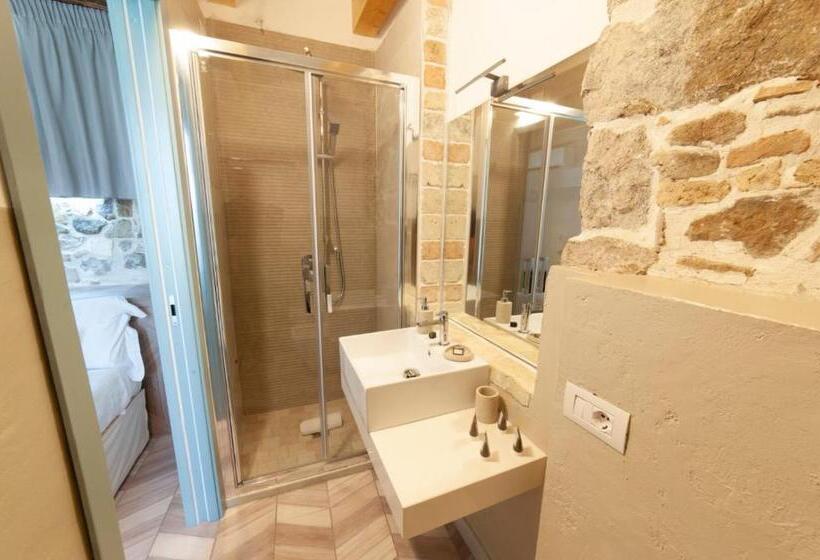 스탠다드 룸, Perdass