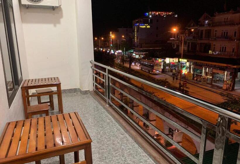 اتاق خانوادگی, Starlet Hotel Phong Nha