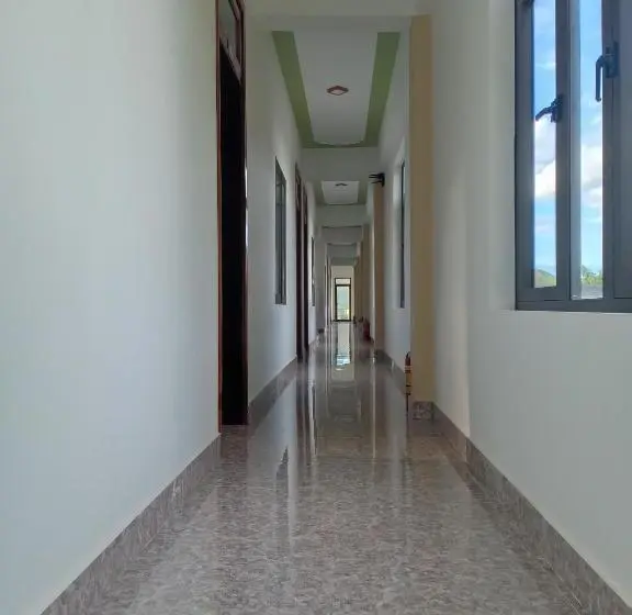 اتاق استاندارد چهار تخته, Starlet Hotel Phong Nha