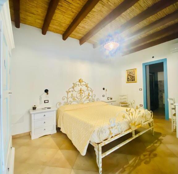 חדר סטנדרט, Centu Concas