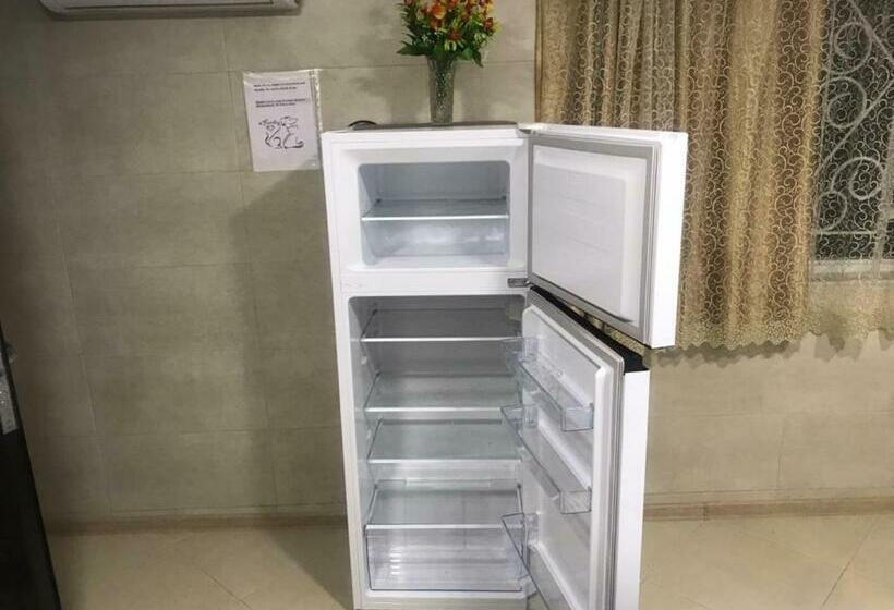 اتاق اکونومی, Guesthouse Batu