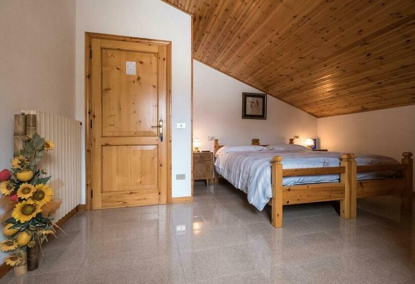 חדר סטנדרט לשלושה, B&b Fam. Acciai