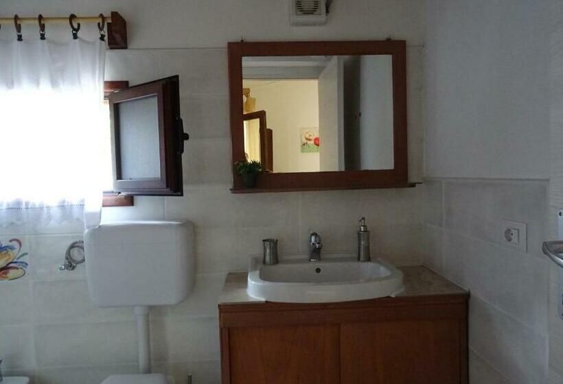 חדר סטנדרט, Agriturismo Camboni