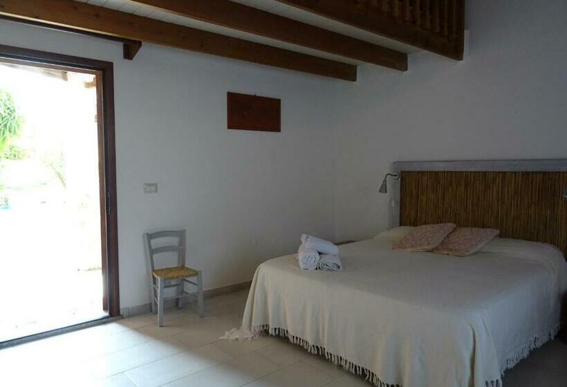 스탠다드 트리플 룸, Agriturismo Camboni