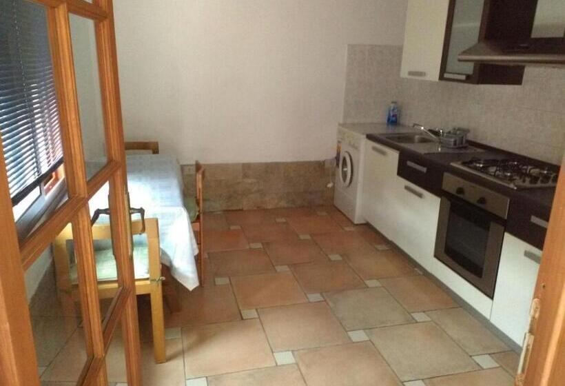 חדר סטנדרט לארבעה, Agriturismo Camboni