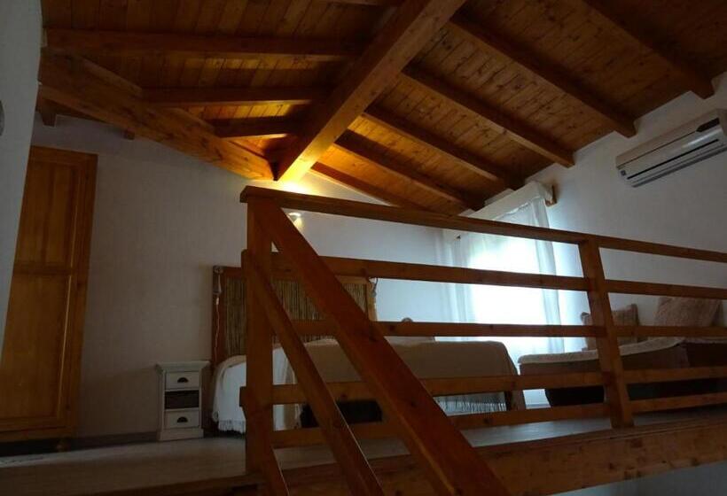 חדר דופלקס, Agriturismo Camboni