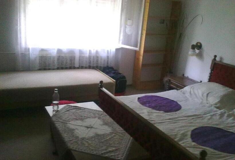 带2个卧室的公寓, Hutter Vendégház