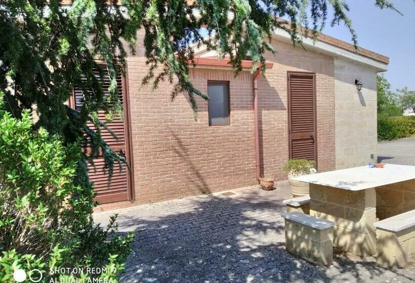 חדר סטנדרט לארבעה, B&b Villagiulia