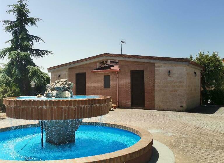 غرفة قياسية رباعية, B&b Villagiulia