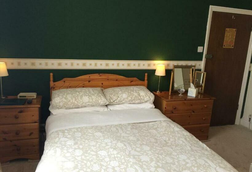 اتاق استاندارد با چشمانداز باغ, The Whiteley