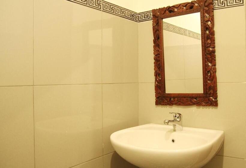 غرفة قياسية داخلية, Sedana Jaya