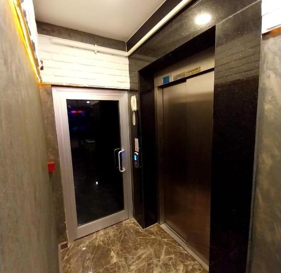 سوییت خانوادگی, Trabzon Asel Suite Otel