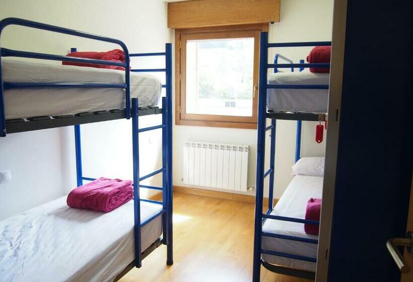 ルームシェアのワンベッド, Albergue Segunda Etapa