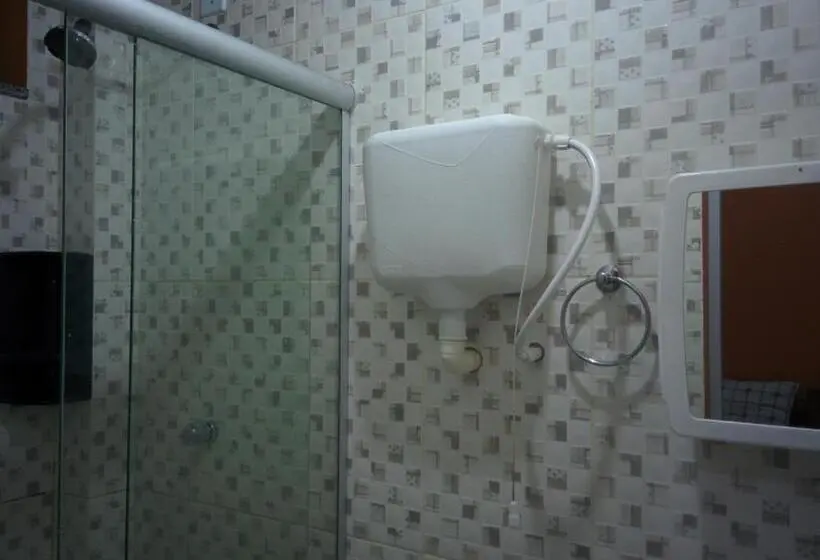 Standard 3 Pers. Værelse, Toraryca