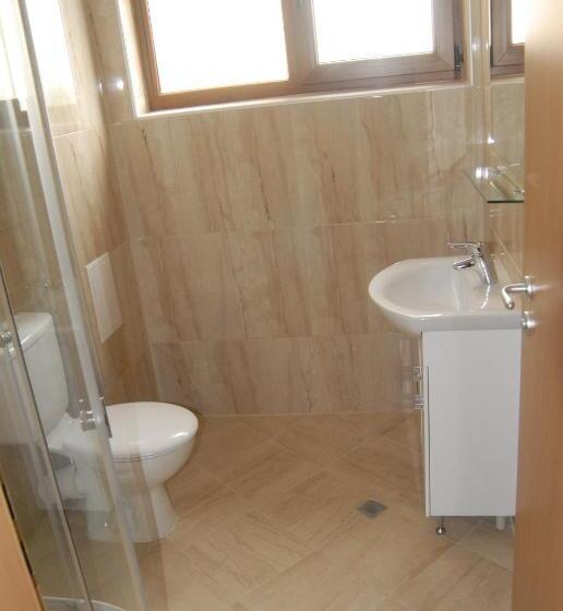 バルコニー付きスタンダードステューディオ, Seasons 3