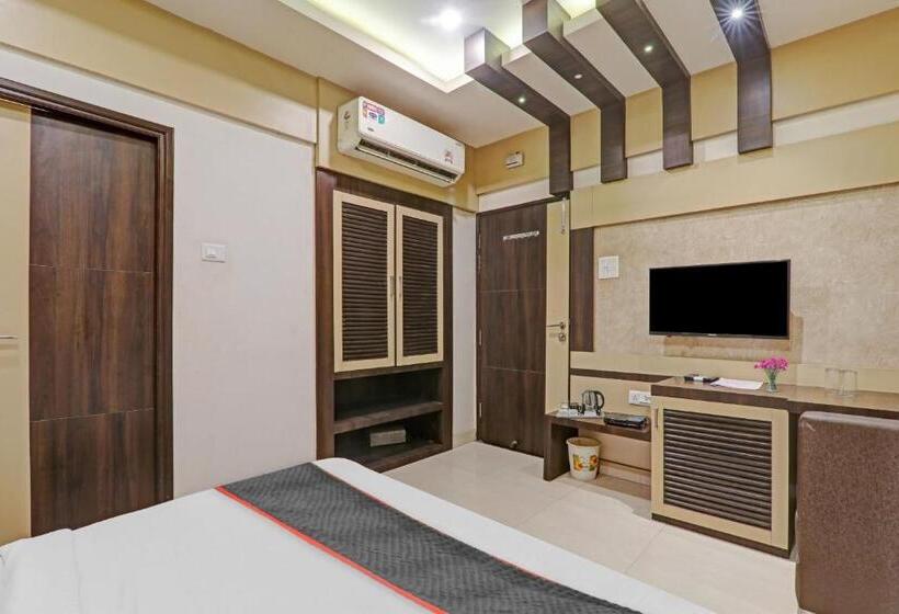 Трехместный Номер Deluxe, Townhouse 1182 Hotel Tirupati Galaxy