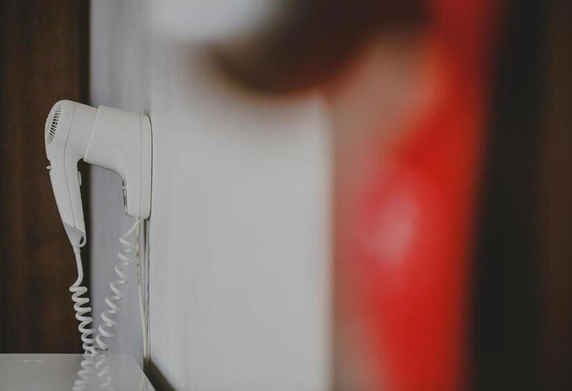 スタンダードルーム, Alkisti City