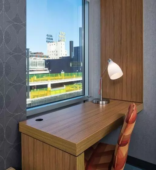 キングサイズベッドのスタンダードルーム, Aloft Minneapolis