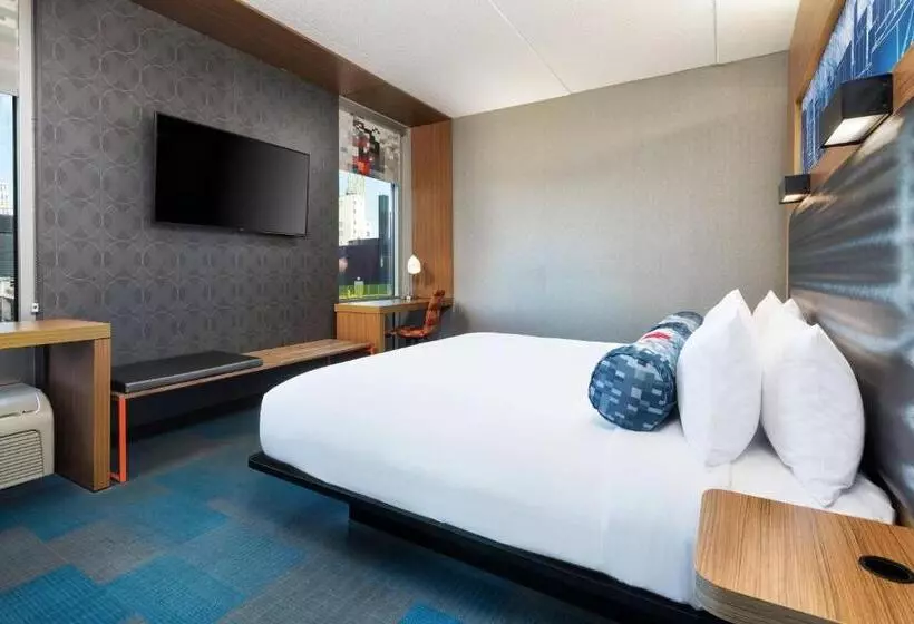 キングサイズベッドのスイートルーム, Aloft Minneapolis