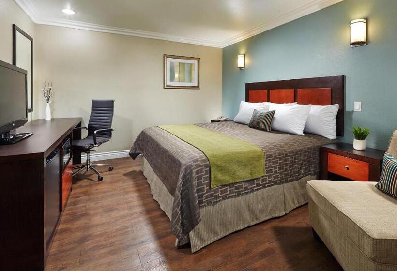 חדר סטנדרט עם מיטת קינג, American Inn Downey