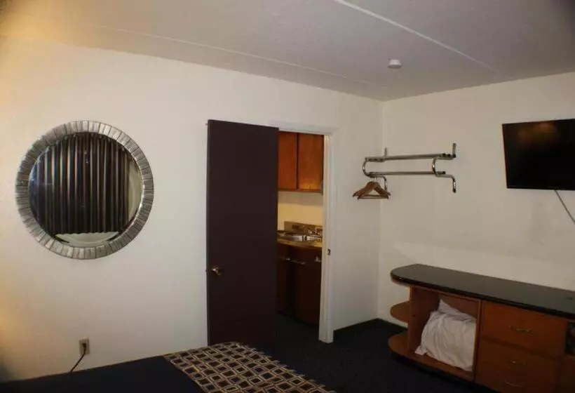 スイート, Americas Best Value Inn Geneva