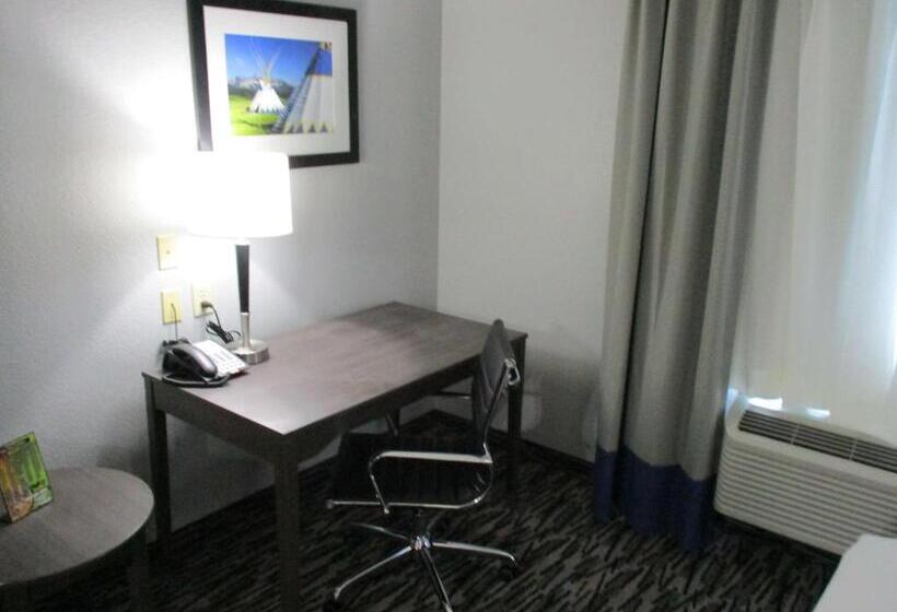 غرفة قياسية سرير كينج, Best Western Atoka Inn & Suites