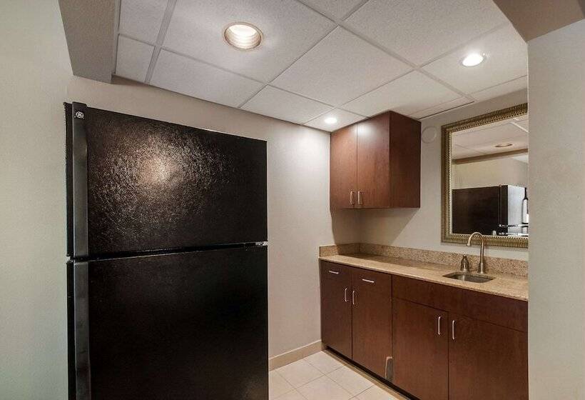 스위트, Country Inn & Suites By Radisson, Fredericksburg South I 95 , Va