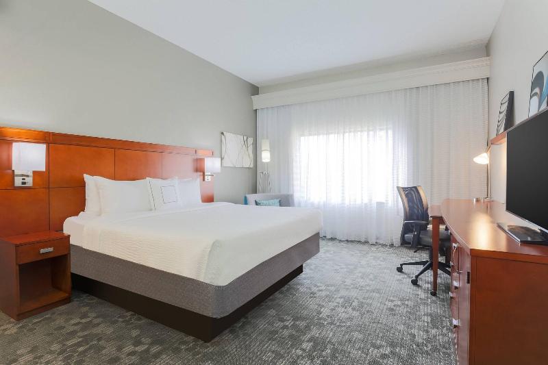 جناح إدارى سرير كينج, Courtyard By Marriott Monroe Airport