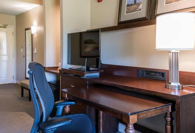 장애인을 위한 스탠다드 룸, Courtyard Charleston Mount Pleasant