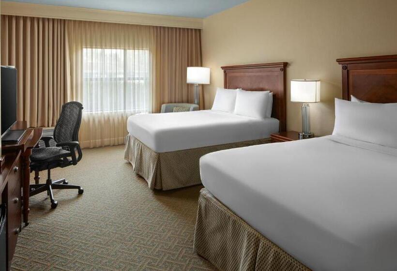 장애인을 위한 스탠다드 룸, Courtyard Charleston Mount Pleasant