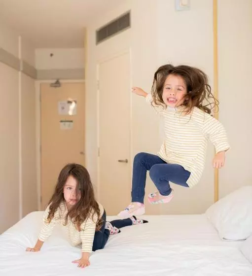 １ベッドルームアパートメント, Ibis Taubate