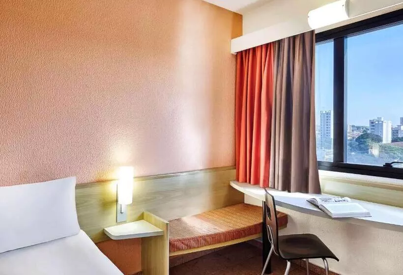 １ベッドルームアパートメント, Ibis Taubate