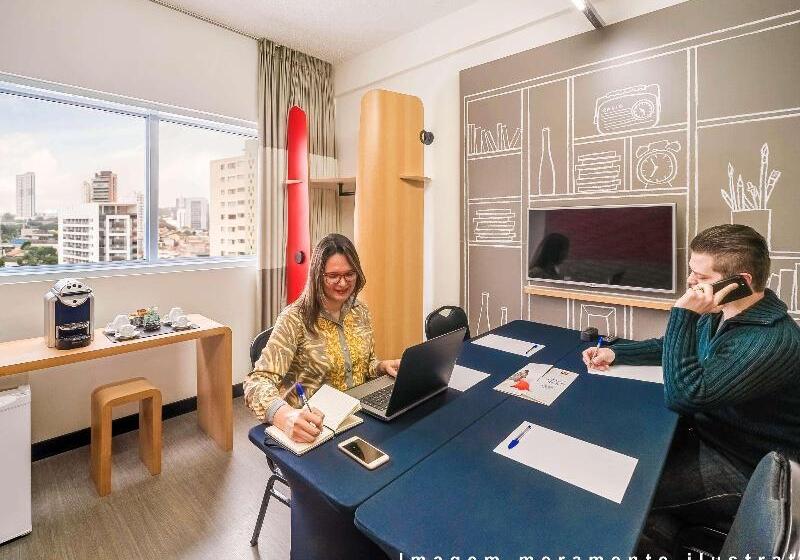 Апартаменты 1 Спальня, Ibis Taubate