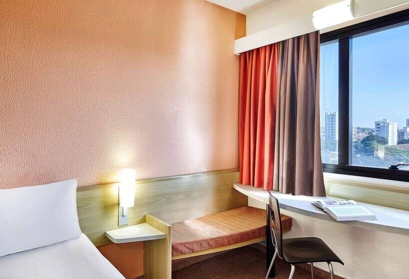 Номер Стандарт, Ibis Taubate