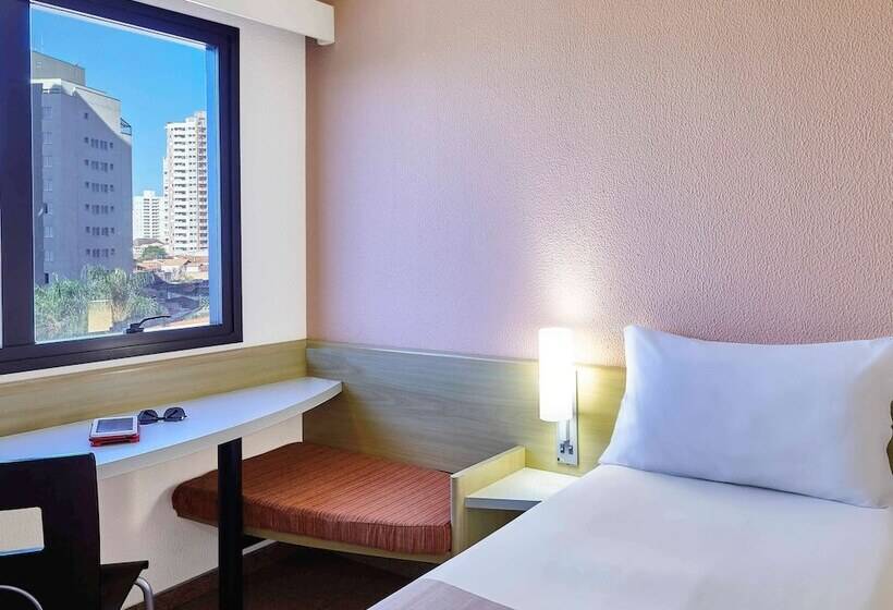 Апартаменты 1 Спальня, Ibis Taubate