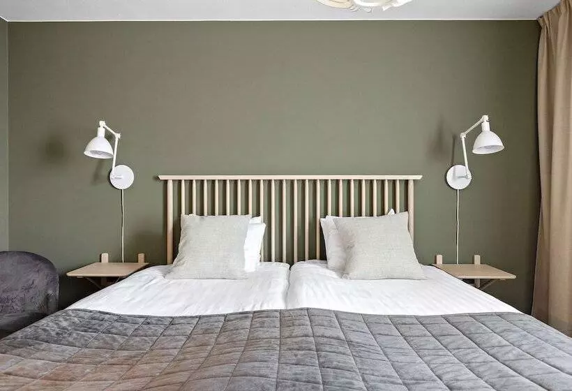 身障者適用スタンダードルーム, L Falköping, Sure Hotel Collection By Best Western