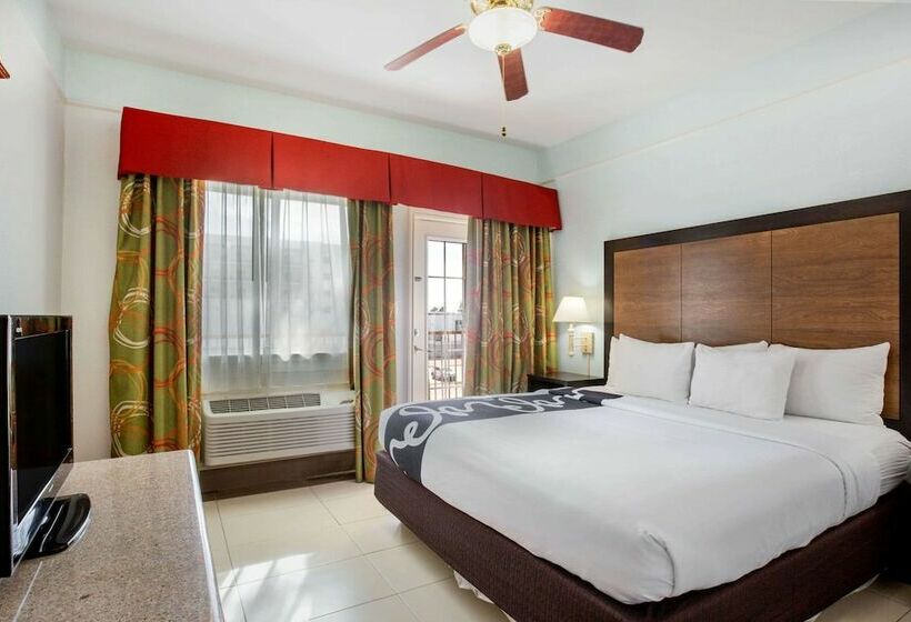 豪华海景房, Sand Rose Beach Resort