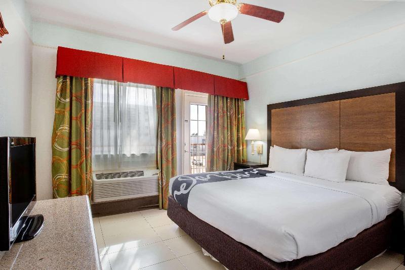 豪华家庭房间, Sand Rose Beach Resort