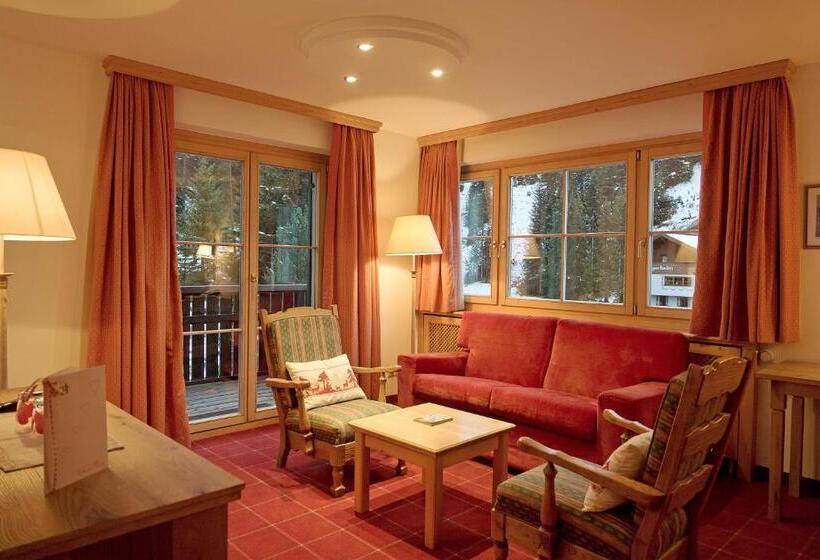 Номер Superior с Балконом, Lech & Residenz Chesa Rosa