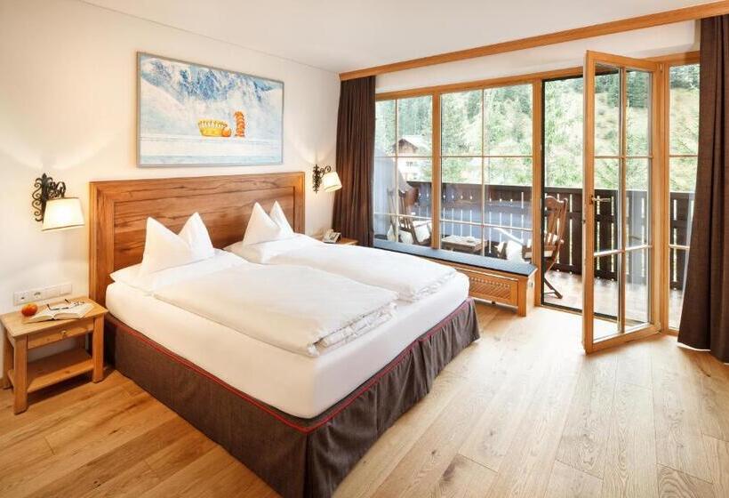 スーペリアールーム, Lech & Residenz Chesa Rosa